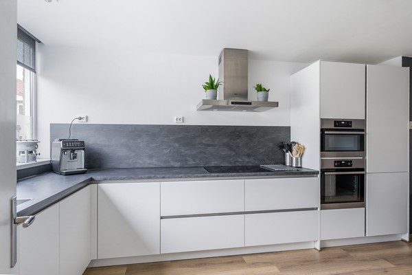 Medium property photo - Zenostraat 73, 3076 AS Rotterdam